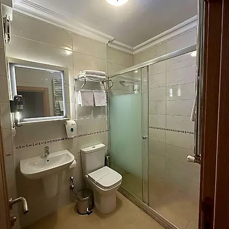 Hotel The Kadikoy 2*